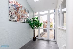 Sun Room- click for photo gallery